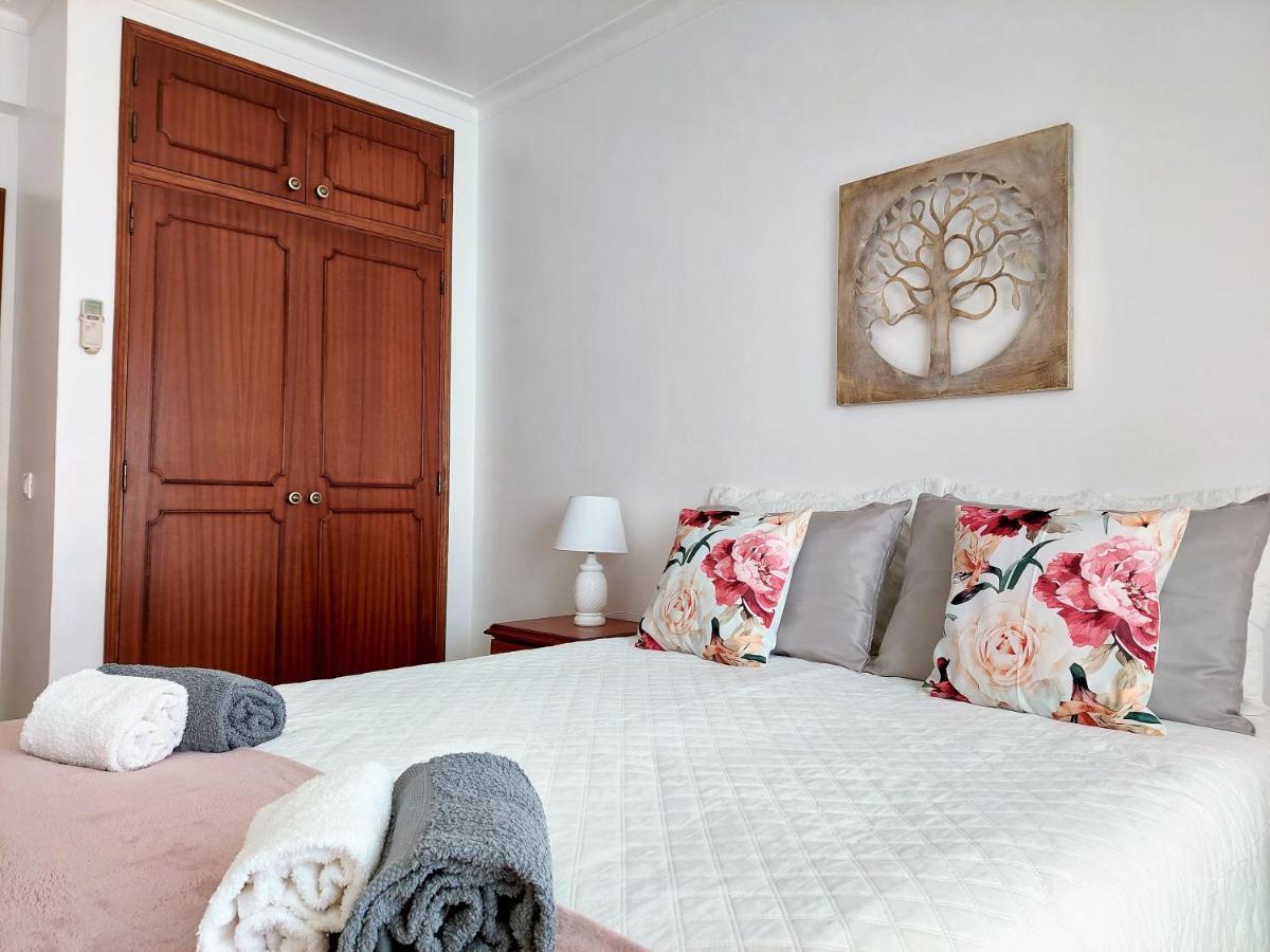 Casa Da Alegria - Apartamento Acolhedor No Centro De Olhao Ngoại thất bức ảnh