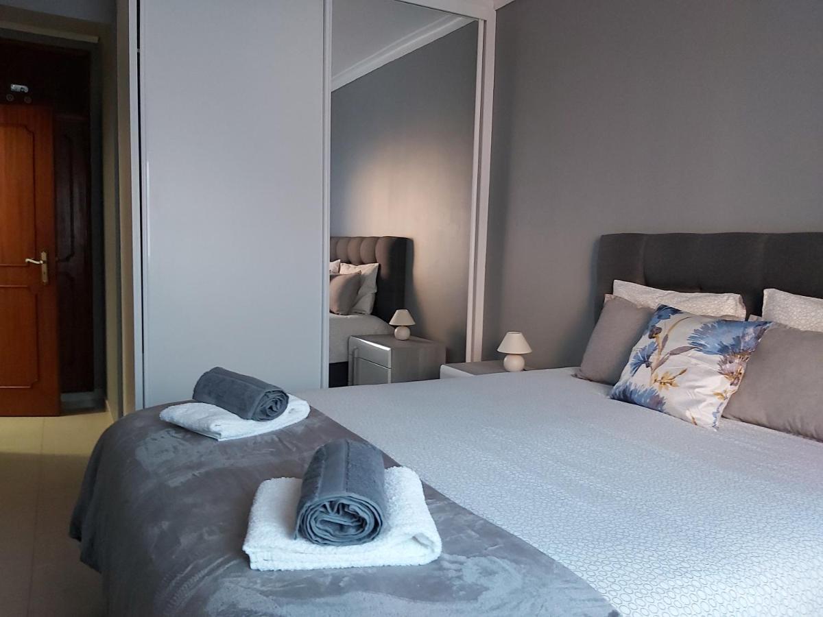 Casa Da Alegria - Apartamento Acolhedor No Centro De Olhao Ngoại thất bức ảnh